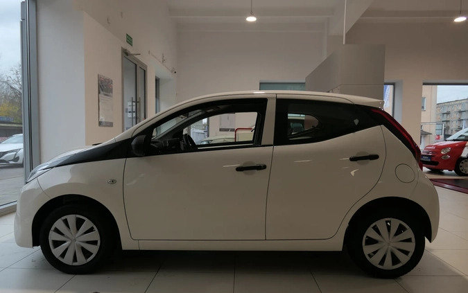 Toyota Aygo cena 37900 przebieg: 113200, rok produkcji 2019 z Alwernia małe 254